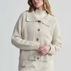 ✨Varley Sweater✨